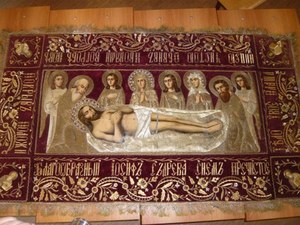 Плащаница 19 века, подарок нашему Храму  (12)